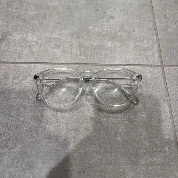 Women's Black Sunglass