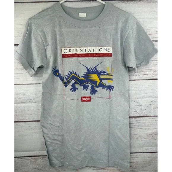 Vintage 1981 Neiman Marcus Fortnight XXV Orientations Dragon T-Shirt Gray Small
