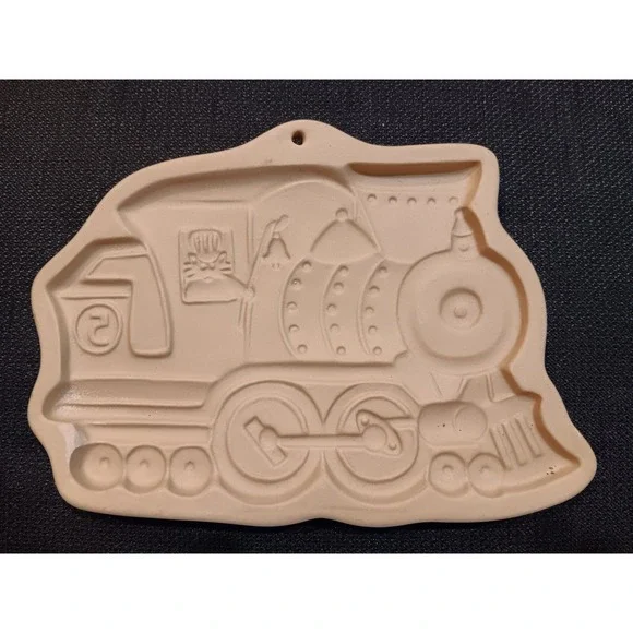 Vintage 1987 Brown Bag Cookie Art Train Locomotive Cat Ceramic Mold Hill Design