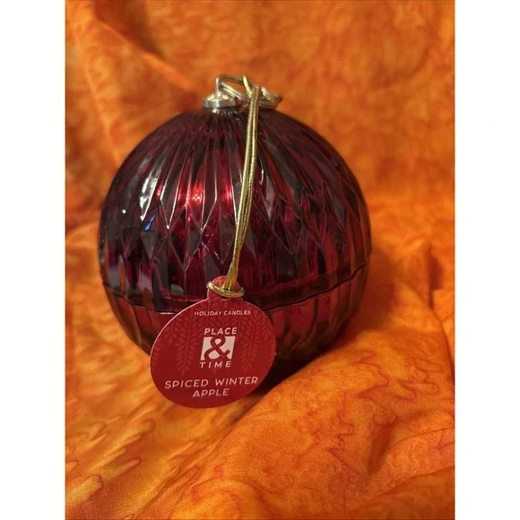 NWT‎ Place and Time Red Glass Holder & Candle Spiced Winter Apple 5