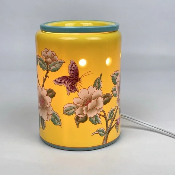 Retired Scentsy Madame Butterfly Full-Size Wax Warmer