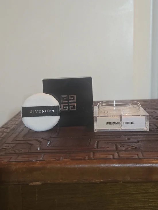 Givenchy Prisme Libre Loose Powder Duo with Puff - 3 Voile Rose 4A01