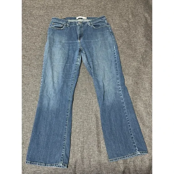 Levi's 515 Women's Boot‎ Cut Jeans