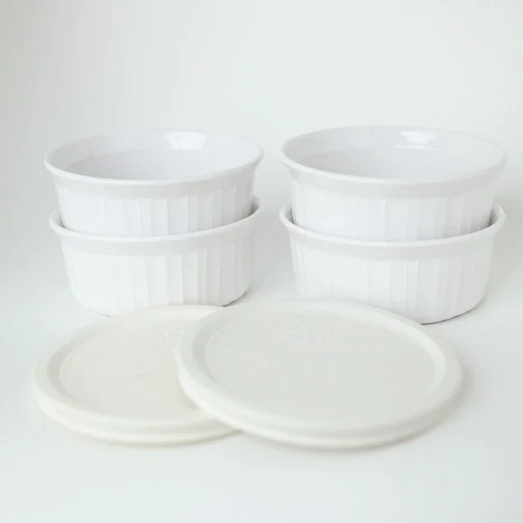 Lot of 4 Corning Ware French White F-16-B 500 ML Bowls w/ 2 Lids Ramekin Set