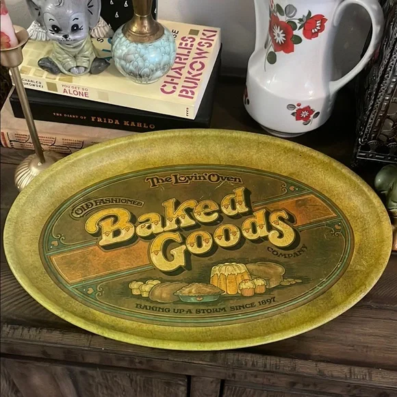 Vintage “The Lovin’ Oven” Baked Goods Tray 1979 Pentron Kitchen Decor
