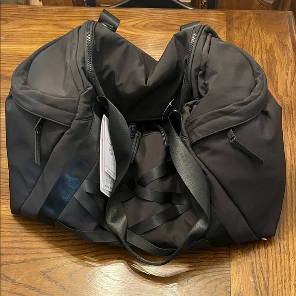 Joan & David 21”‎ weekender duffle, NWT