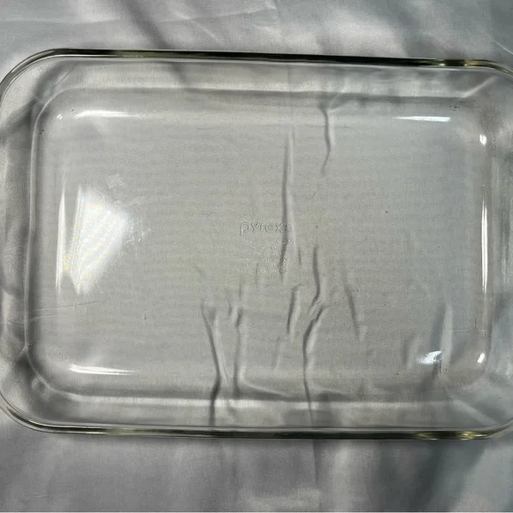 Vintage PYREX 233-N Clear Glass 3 Qt. 13