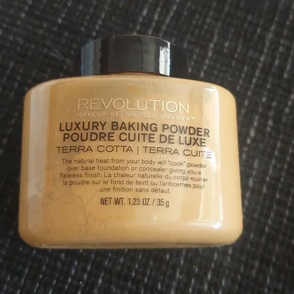 New‎ makeup revolution baking powder Terra cotta
