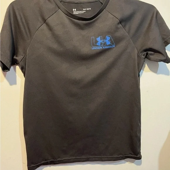 Kids Under Armour Charcoal Tee with Blue Emblem