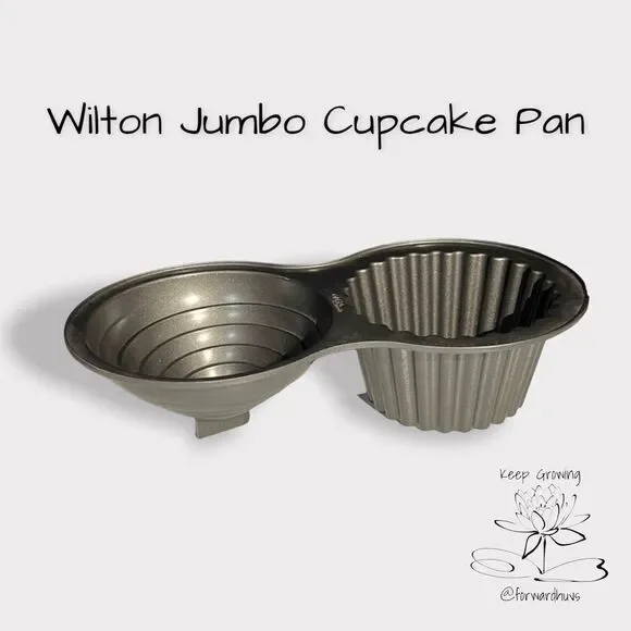 Wilton Jumbo Cupcake Cake Pan