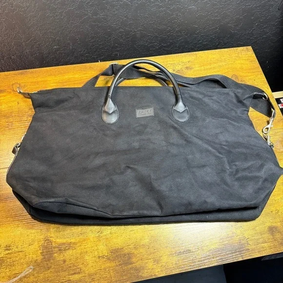 Kenneth Cole Black Label Black Faux Suede Weekender Duffel Bag Mens Large‎