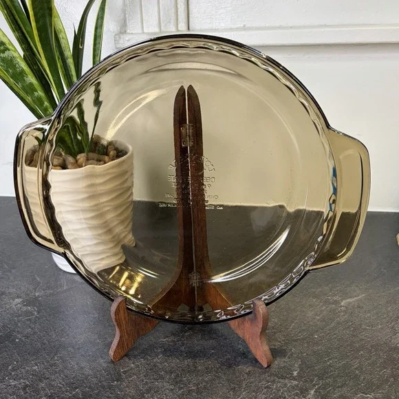 L'ovenware Deep Pie Plate 9