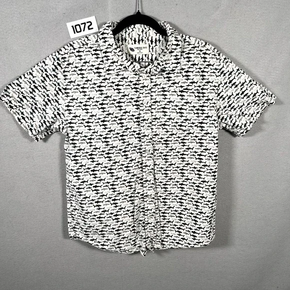 Flamehead Skate‎ Built Tough Shirt Boys 16 Shark Print Short Sleeve Button Up