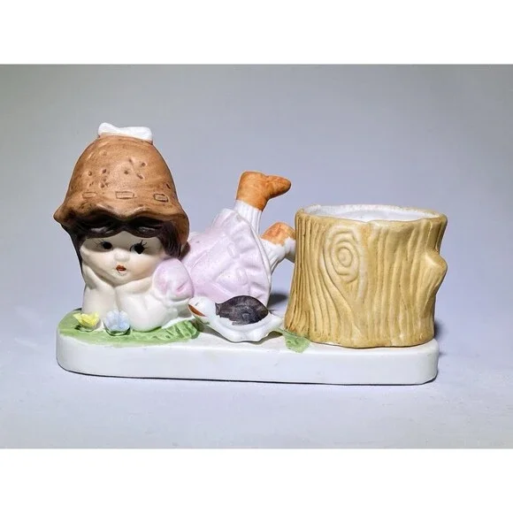 Vintage 1982 W.A. Votive Holder Little Girl Laying‎ Down With Turtle Taiwan