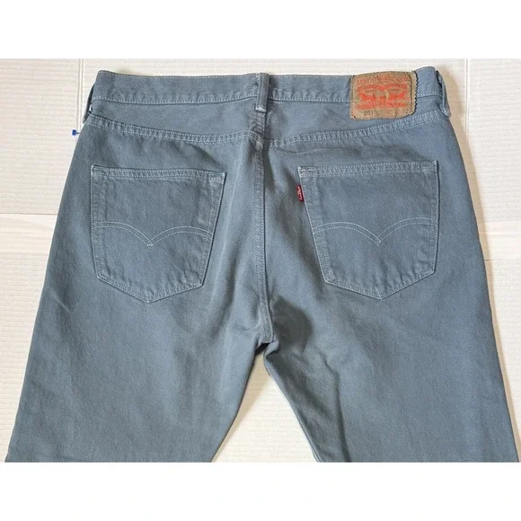 LEVI'S 501 - Men's Gray Blue Button Fly Straight Denim Jeans - Size 33x32