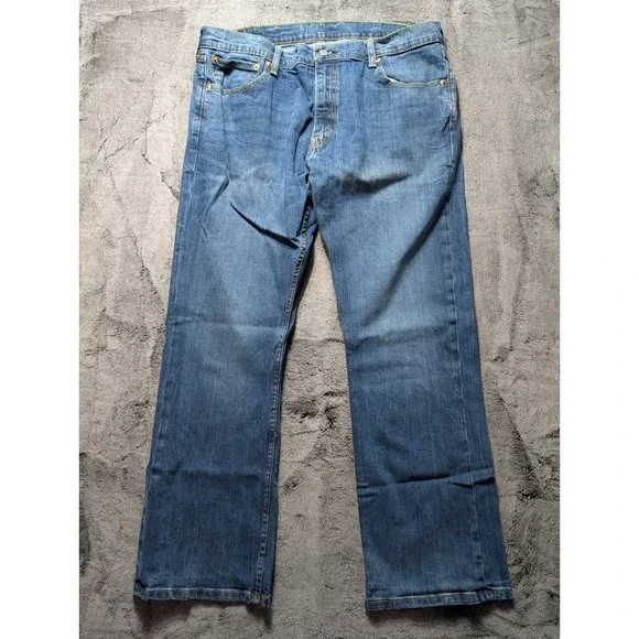 Levi's 527 Boot Cut Jeans Men's Size 38x30 Medium Wash