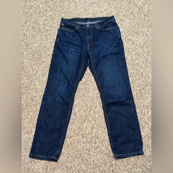 Men's 33x32 Levi's Dark Indigo Straight Jeans, size 33