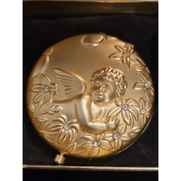 Estée Lauder 'May' Angel Compact Lucidity Transparent 06 pressed‎ powder. W/ Box
