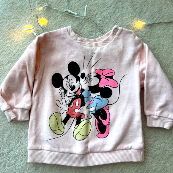 H&M Mickey Mouse Minnie Mouse Kisses Girls Pink Long Sleeve Sweatshirt Top