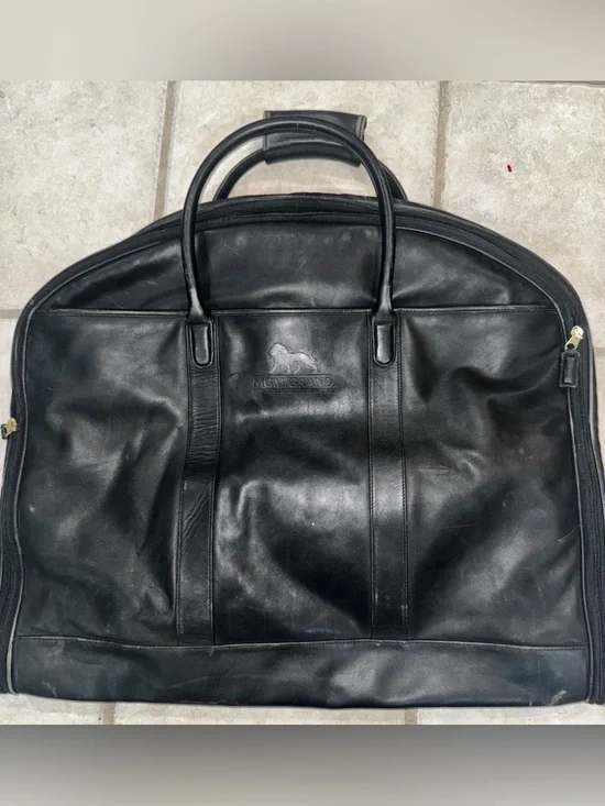 Rare limited Ed VTG coach leather garment bag