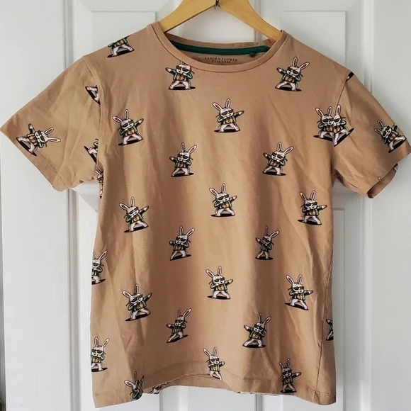 Denim and Flower bunny short sleeve sirt size