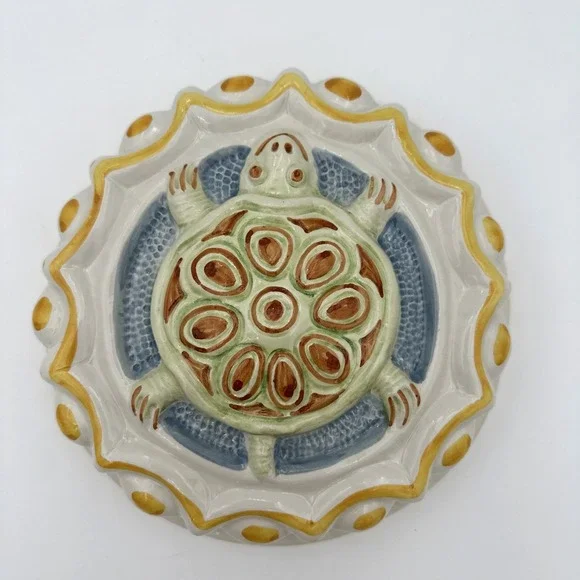 Mei-Elmar Imports Turtle Ceramic Wall Hanging Mold Italy White Green K3370