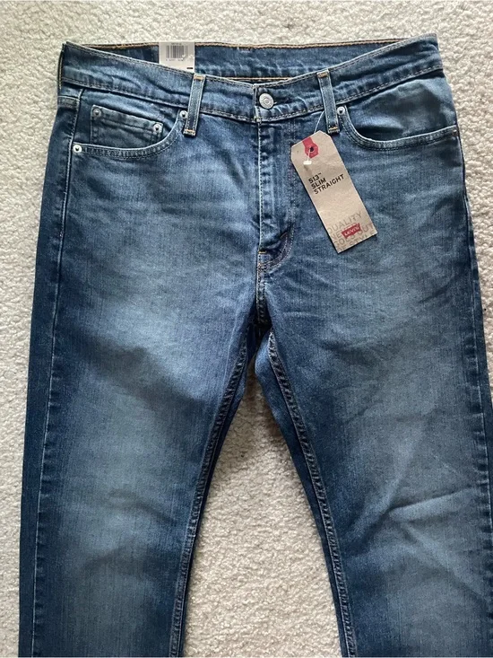 Levi's 513 Men's Slim Straight Jeans in Medium Blue 31x32 NWT