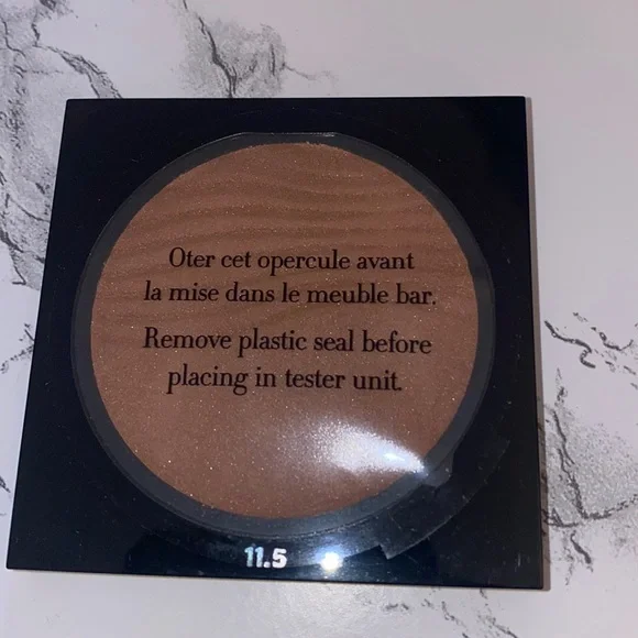 Never used, Armani Neo Nude powder 11.5 Doesn’t have the compact case, just pan