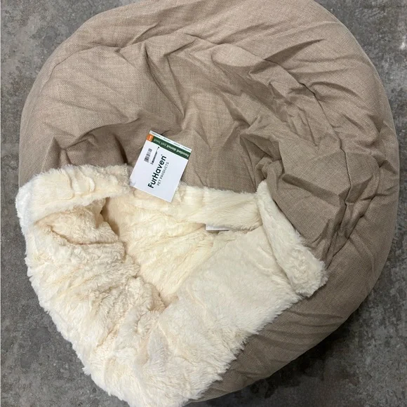 Furhaven 24
