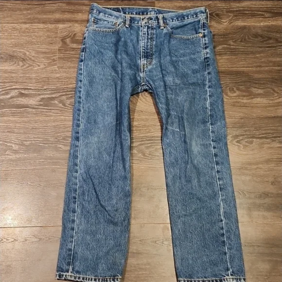 ❤️ LEVIS 505 STRAIGHT LEG JEANS, 36
