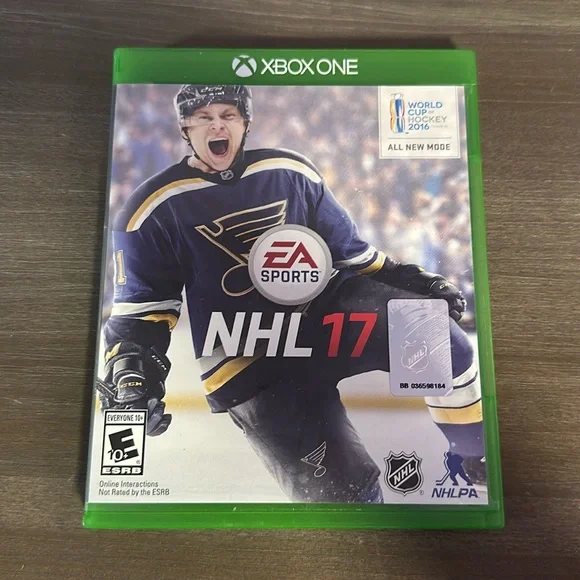 NHL 17 Xbox one game used