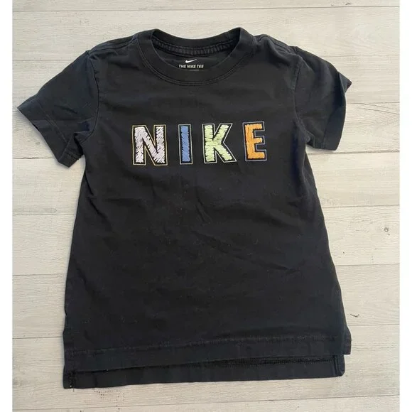 Nike kids shirt size youth‎ x-small