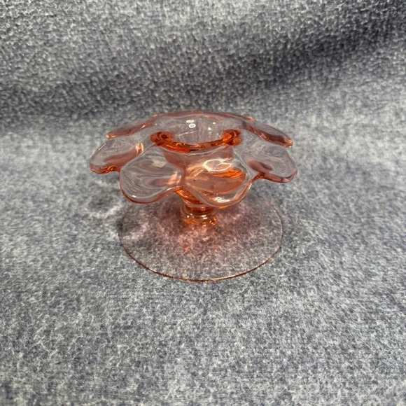 Vintage Pink Depression‎ Glass Candle Holder Scalloped Flower Petal Design 4.5