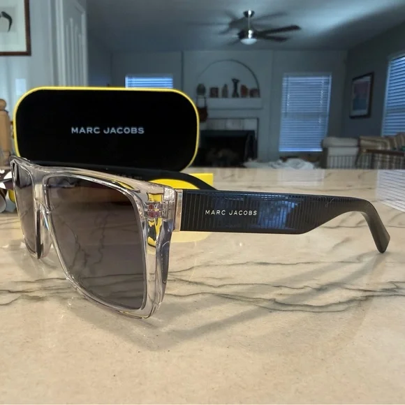 Marc Jacobs Sunglasses Clear & Black Square Frame Marc Icon 096/S OMNG 90