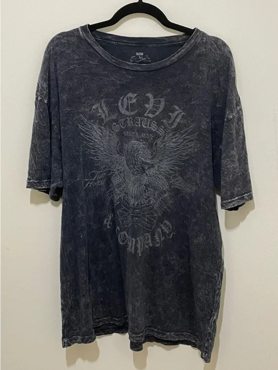 Levi's Black Mineral Wash Short Sleeve Graphic Tee, Size XL
