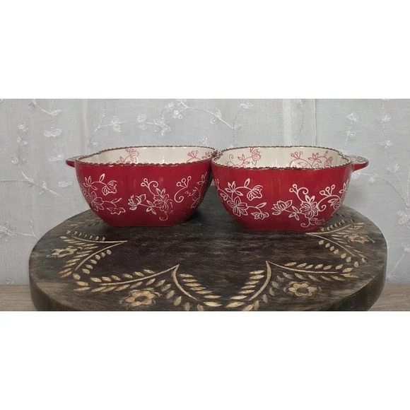 Temptations by tara Floral Lace Cranberry Red 16oz Ramekin Rounded Square