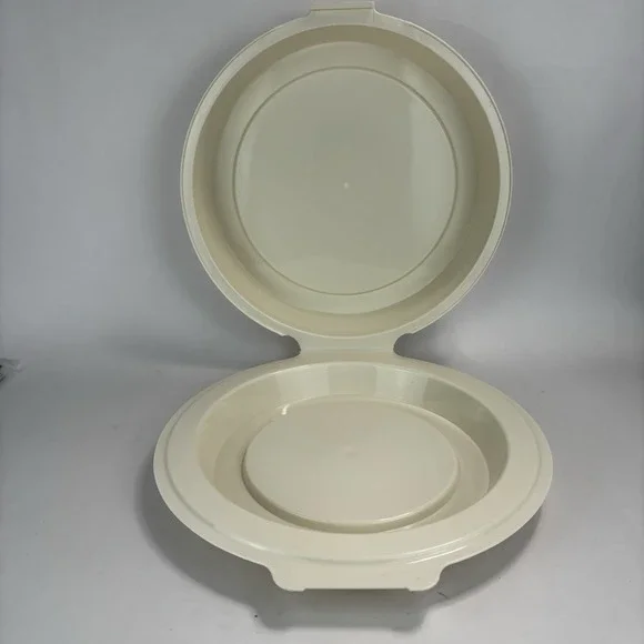 Vintage Pyrex Plastic Pie Keeper Clam Shell Fits CorningWare Or Pyrex Plate 209