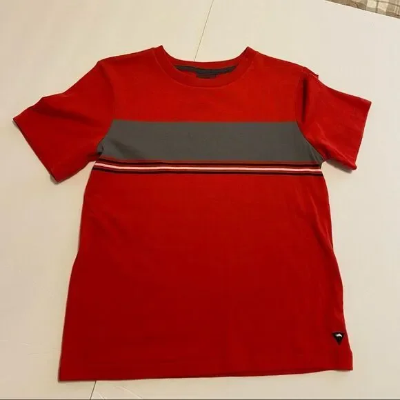 Boys Tony HAWK shirt. Size 5/6. Red. Short sleeve.