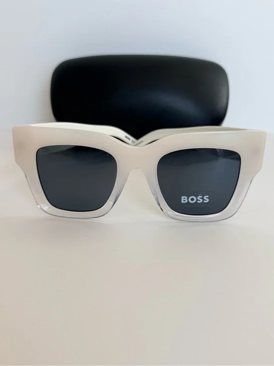 BOSS White Square Women's Sunglasses BOSS 1386/S