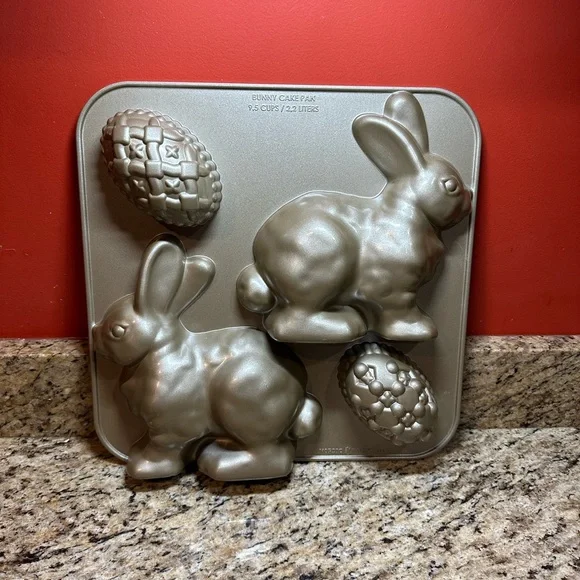 🐰 Nordic Ware Easter Bunny Cake Pan