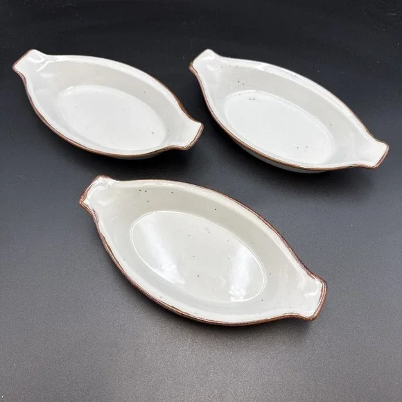 3 Individual Baking Au‎ Gratin White w/ Brown Rims EUC