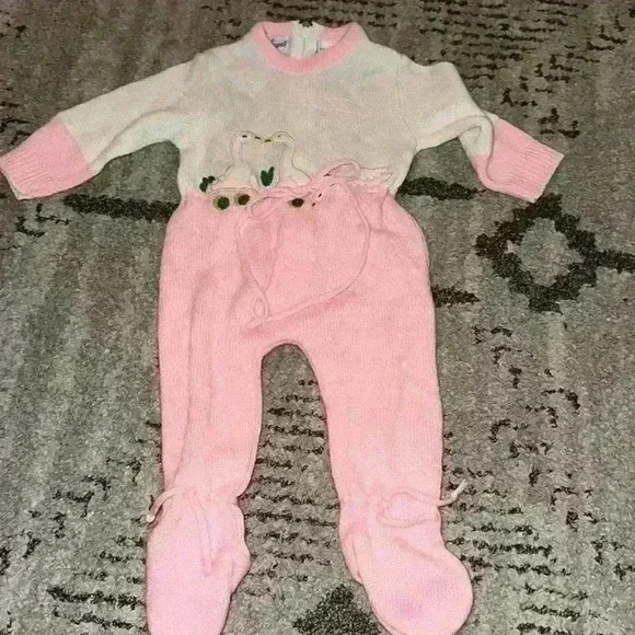 Vintage little angel original pink acrylic zip‎ back sweater sleeper 0/3 months