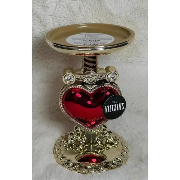 Bath & Body Works Disney Villains Queen of Hearts Pedestal 3-Wick Holder​