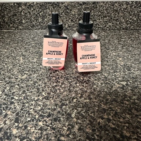 Bath and Body Works Wallflower Refills Champagne Apple & Honey