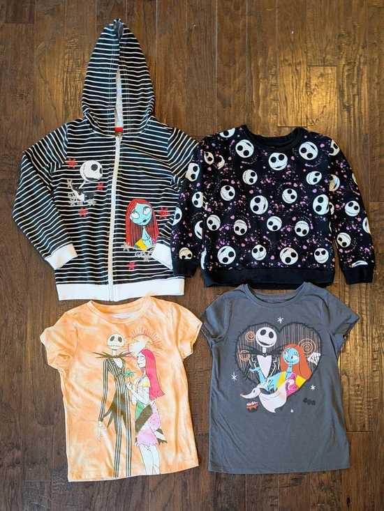 Disney Nightmare Before Christmas Girls Set: 2 Teess, Zip Hoodie, & Pullover 7/8