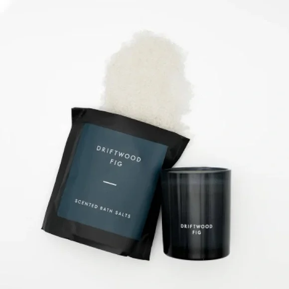 LANDON TYLER NWT 2pc driftwood fig bath salt candle gift set