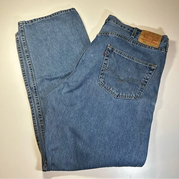 Levi’s 505 Men's Regular Fit Straight Leg Blue Denim Jeans Pants Size 44 x 32