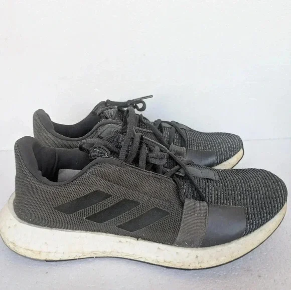 Adidas Senseboost Go size 8