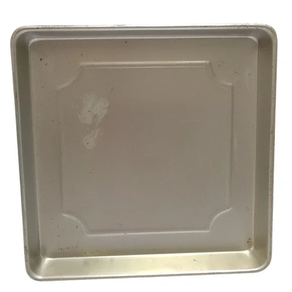 Wilton Performance Pans 12x12x2 Square Aluminum Cake Pan‎ 2105-8213 Silver