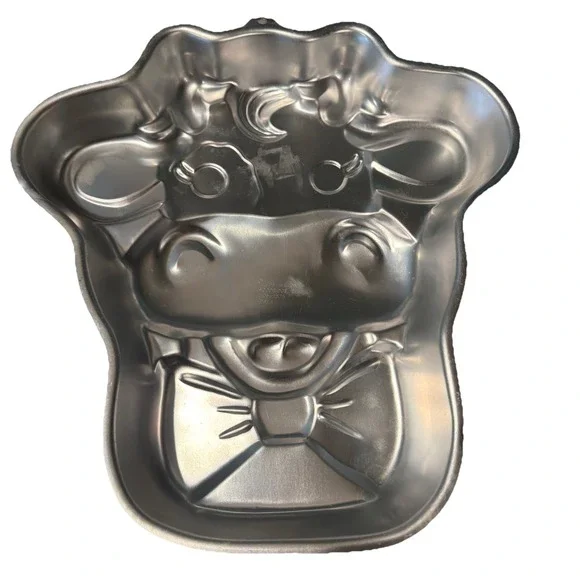 Vtg 1988 Wilton Cuddles the Cow Face-Shaped Baking Cake Pan Mold Made In Korea